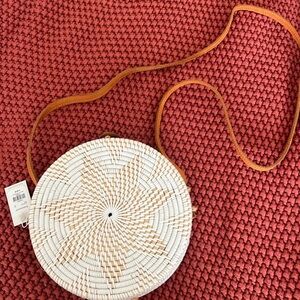 FRANCESCAS WOVEN CIRCLE PURSE NWT